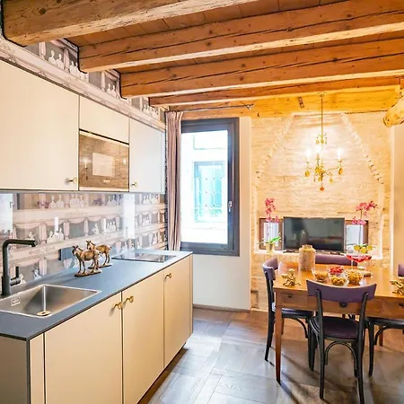 Corte Rubbi 8 Luxury Two-Bedroom Apartment -Dimora Italia - Venice Exterior photo