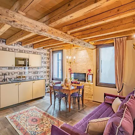 Corte Rubbi 8 Luxury Two-Bedroom Apartment -Dimora Italia - Venice Exterior photo