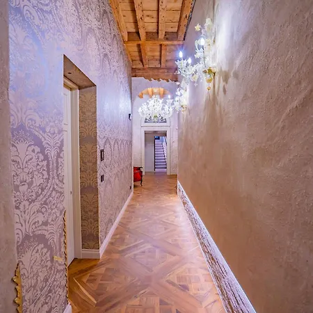 Corte Rubbi 8 Luxury Two-Bedroom Apartment -Dimora Italia - Venice Exterior photo