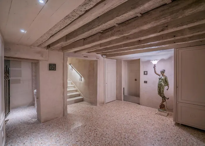 Corte Rubbi 8 Luxury Two-Bedroom Apartment -Dimora Italia -