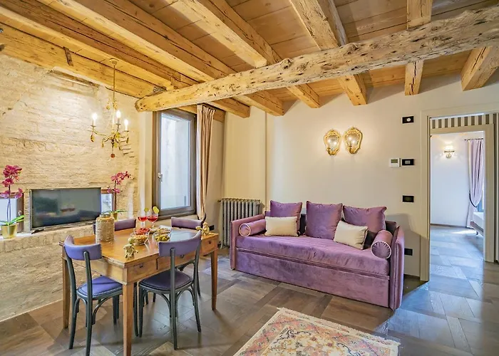 Corte Rubbi 8 Luxury Two-bedroom Apartment -Dimora Italia Selection-